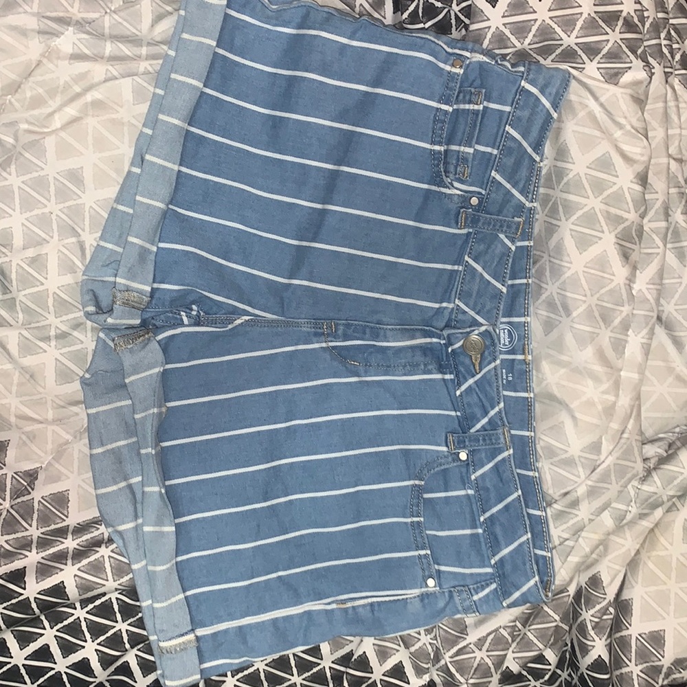 Denim stripped Wonder Nation shorts size 18